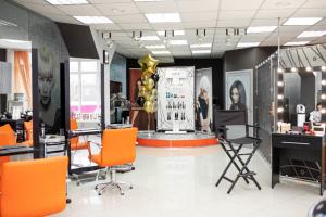 Салон красоты Lakme